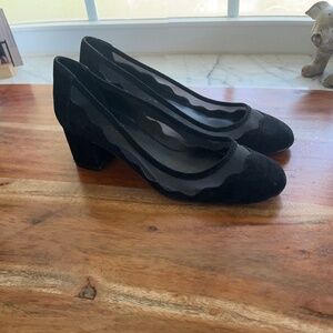 Black heels Lord + Taylor size 5.5